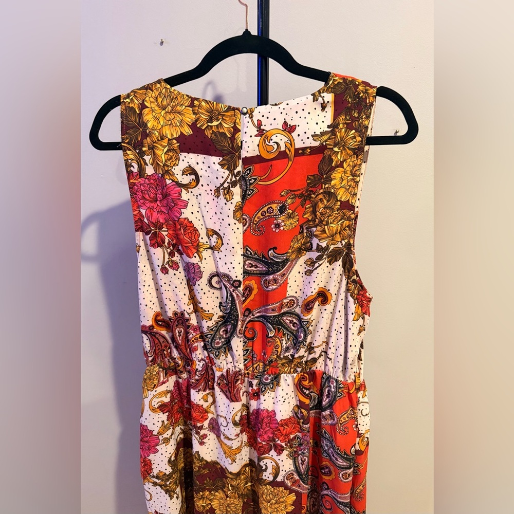 CITY CHIC Floral Sleeveless Dress - Picture 4 of 7